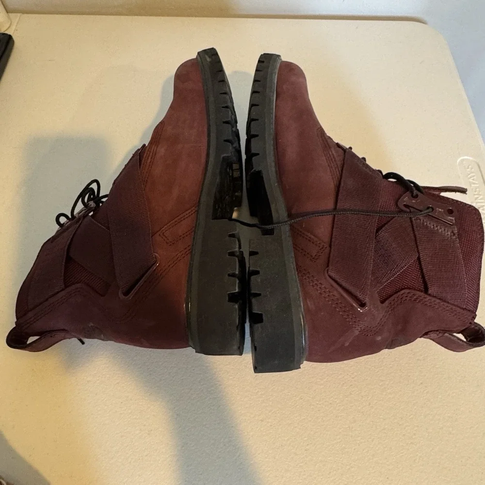 Timberland 6'' Inch Premium Waterproof Men's Size 10 Boots